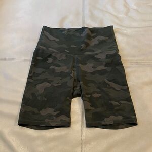 Old Navy Camouflage Bike Shorts